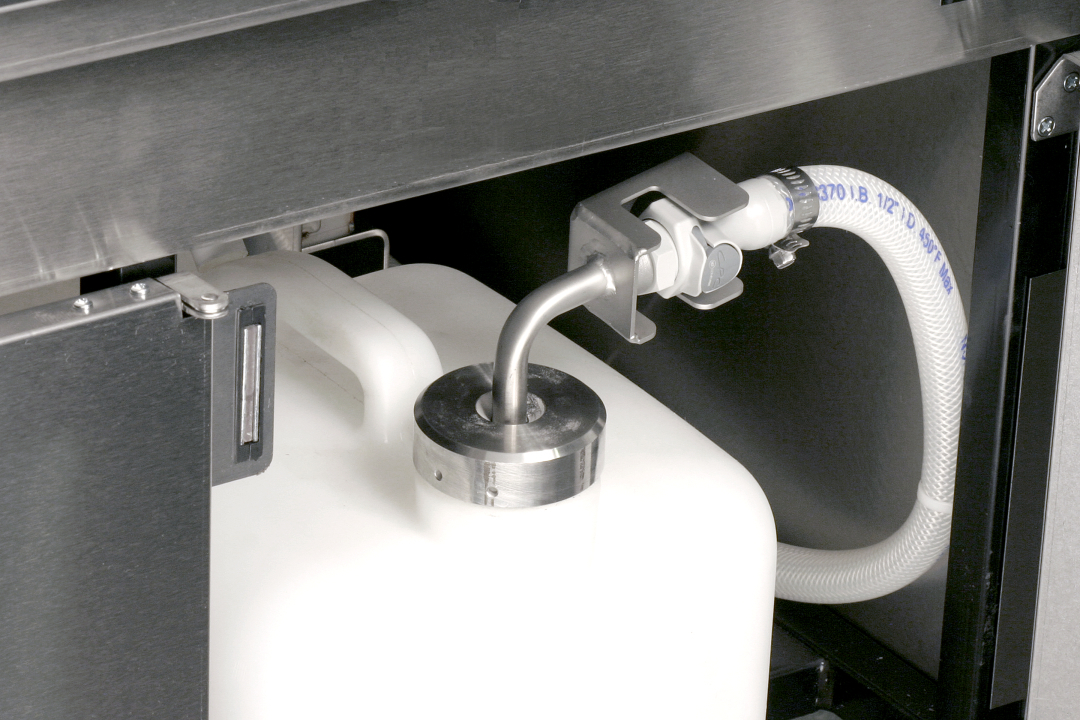 Gas-3Well-Container-Fixture-no-knob-hi-res